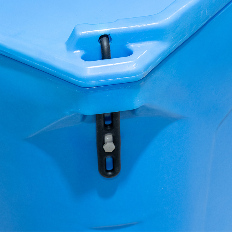 NL1000L Large Insulated Fish Bucket for Seafood Transport