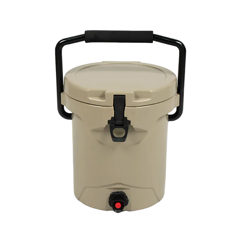 Is the 10QT Rotomolding Cooler Box the Best Compact Choice for Your Next Adventure?